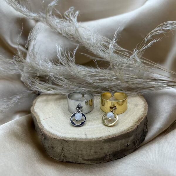 Bague Fleur Pendante