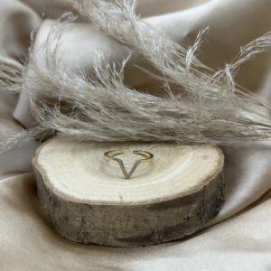 bague-v