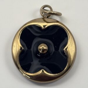 Charm quatre feuilles noires en acier inoxydable