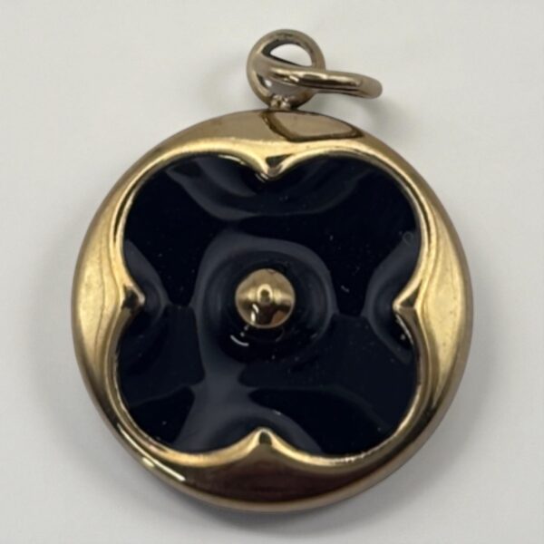 Charm quatre feuilles noires en acier inoxydable