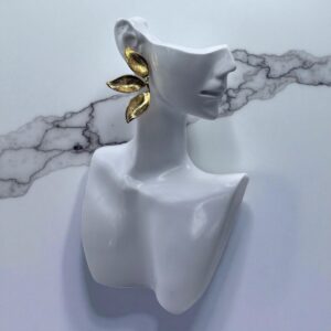 Boucles d'oreilles trois feuilles en or